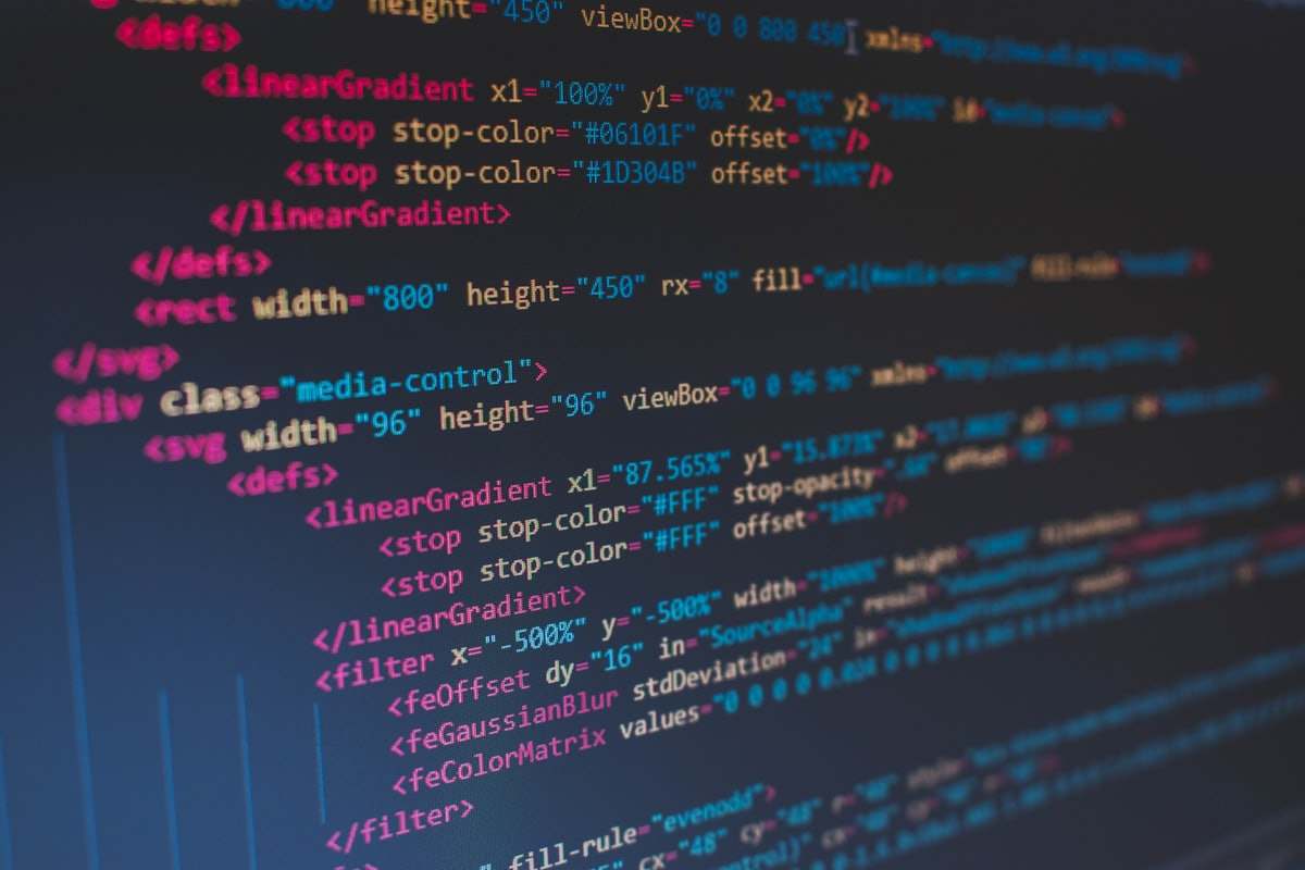 Knowledge-driven AI
